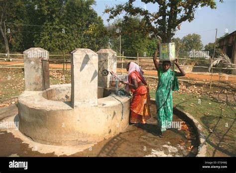 20,767 Village Well Stock Photos & High.